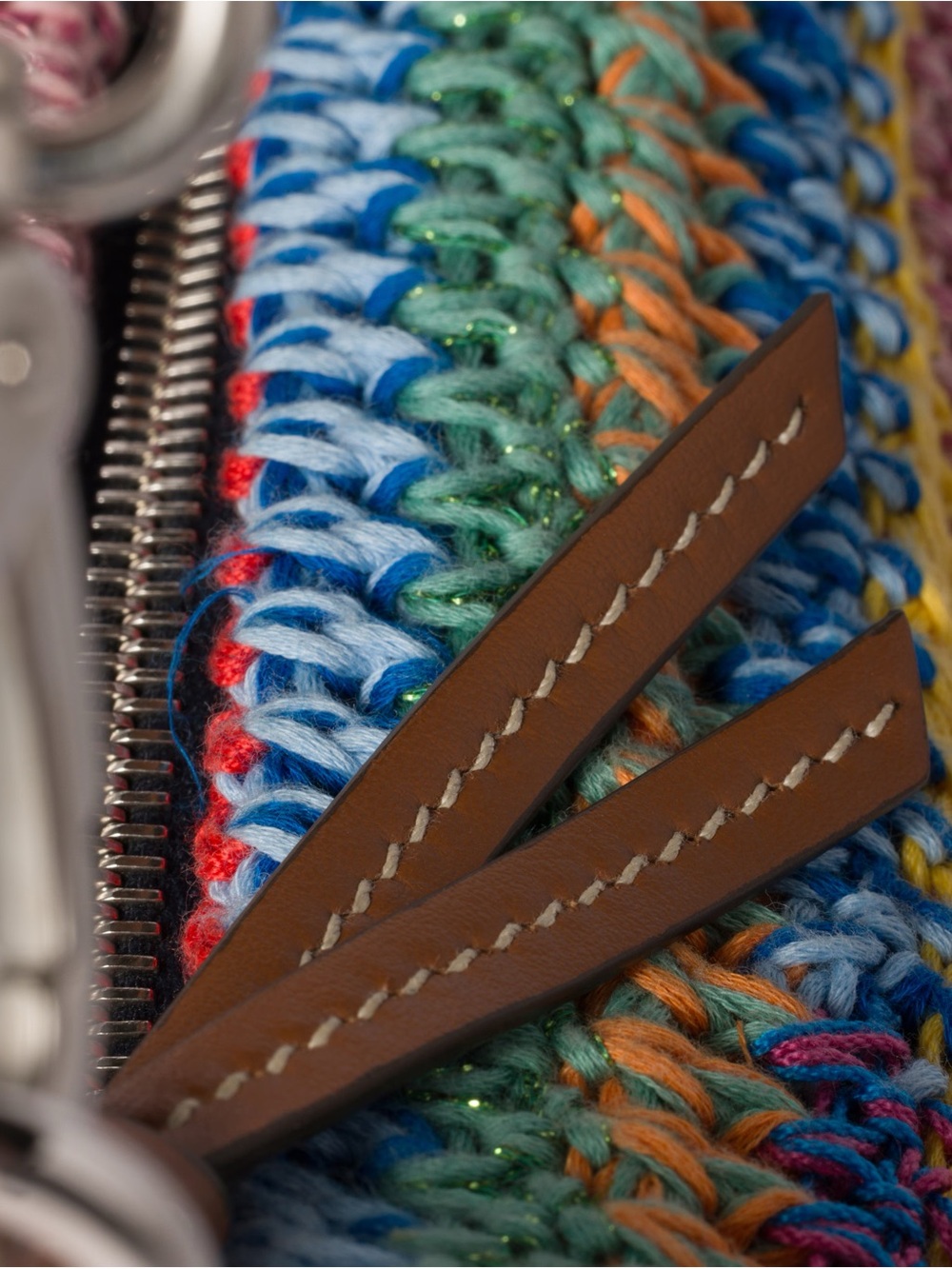 Miu Miu Spirit crochet pouch - Picture 3 of 11